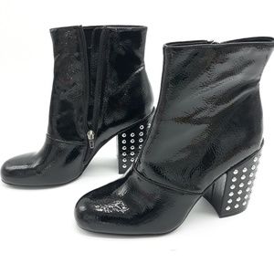 Steve Madden Retro Galley Blac Patent Booties NWOT Sz 10